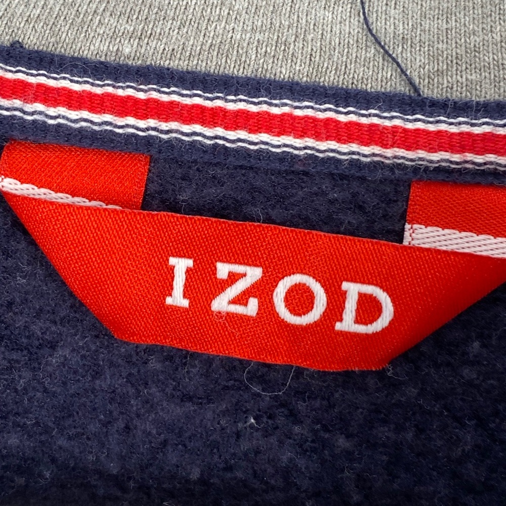 IZOD Sweatshirt L - Picture 3 of 8